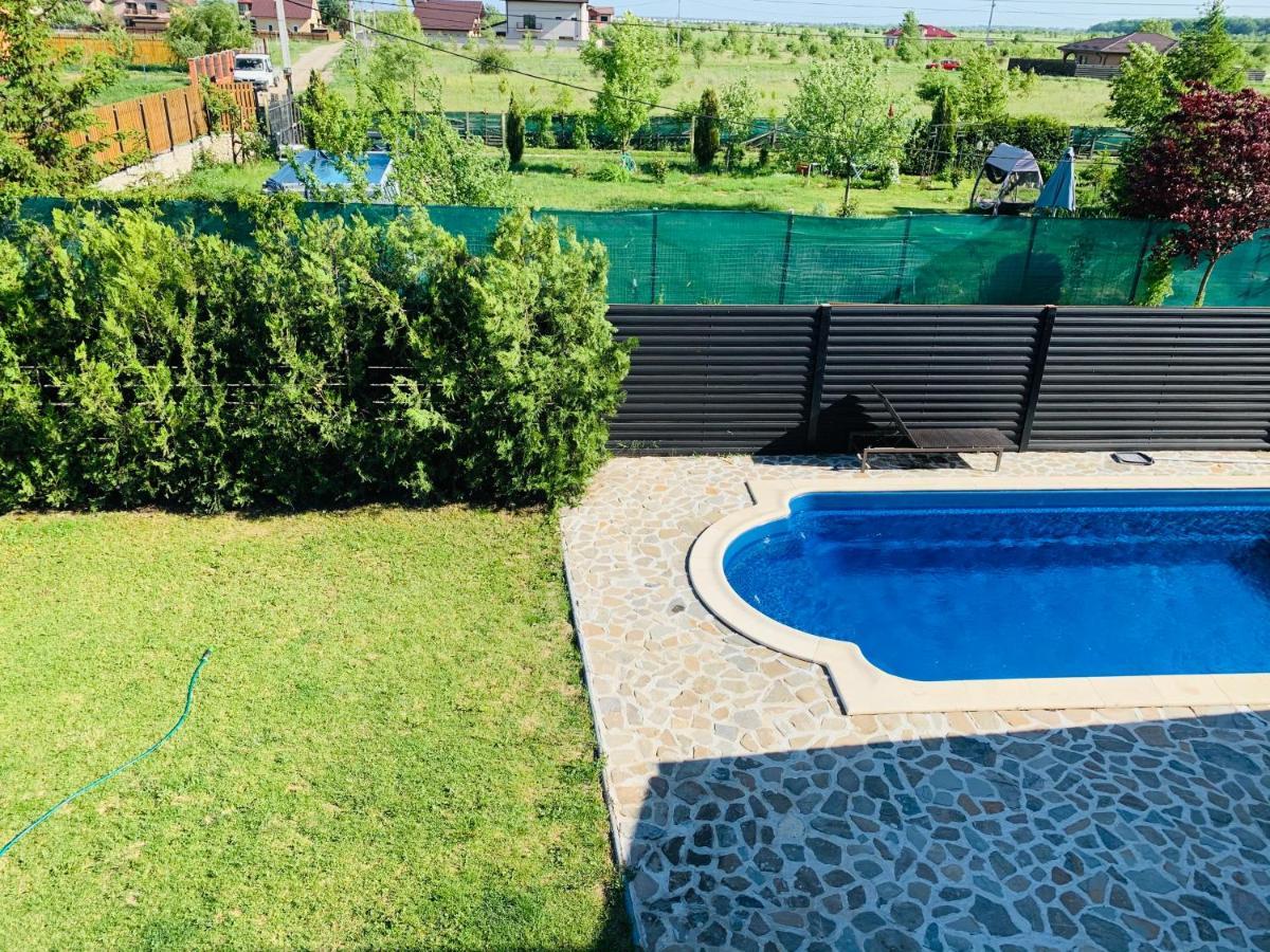 Luxury 3 Bedroom Pool Villa Gulia Exteriör bild